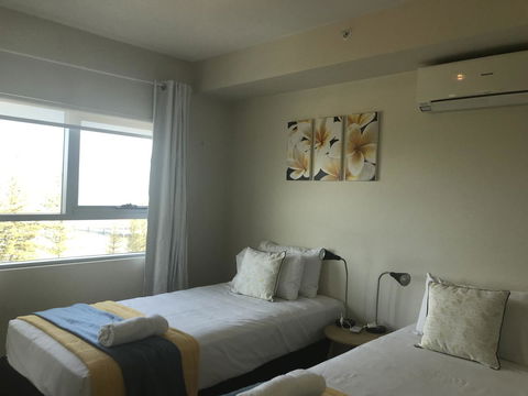 Proximity Waterfront Apartments - Accommodation Gold Coast 15