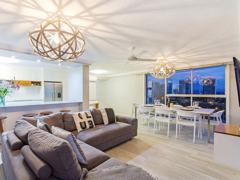 Sunbird Beach Resort Main Beach - 1 Gold Coast 4