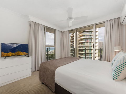 Sunbird Beach Resort Main Beach - 1 Gold Coast 30