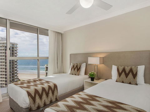 Sunbird Beach Resort Main Beach - 1 Gold Coast 23