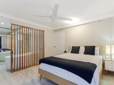 Sunbird Beach Resort Main Beach - 1 Gold Coast 7