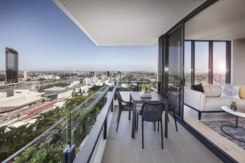 Ivy And Eve Apartments By CLLIX - Accommodation Gold Coast 21