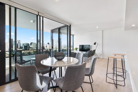 Ivy And Eve Apartments By CLLIX - Accommodation Gold Coast 27