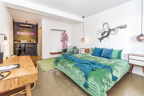 The Pink Hotel Coolangatta - Accommodation Gold Coast 27