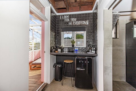 The Pink Hotel Coolangatta - Accommodation Gold Coast 32
