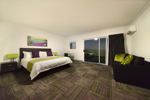 Mackay Oceanside Central Hotel Official - 1 Gold Coast 24