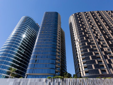 Hostrelax Residences On Alfred - Accommodation Gold Coast 9