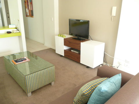 Grosvenor Beachfront Apartments Surfers Paradise - Accommodation Gold Coast 24