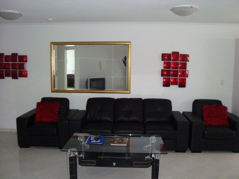 Grosvenor Beachfront Apartments Surfers Paradise - Accommodation Gold Coast 27