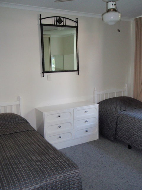 Grosvenor Beachfront Apartments Surfers Paradise - Accommodation Gold Coast 28