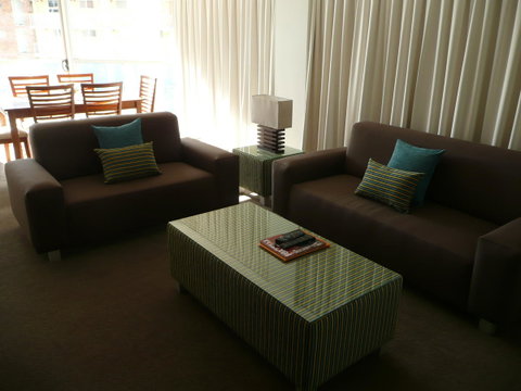 Grosvenor Beachfront Apartments Surfers Paradise - Accommodation Gold Coast 25