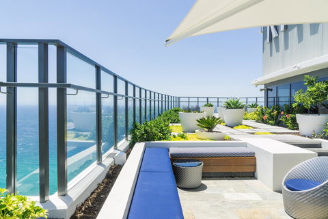 Rhapsody Resort - Official - Accommodation Gold Coast 12