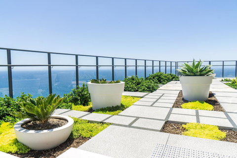 Rhapsody Resort - Official - Accommodation Gold Coast 5