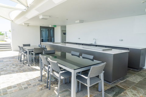 Rhapsody Resort - Official - Accommodation Gold Coast 19