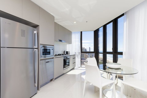 Rhapsody Resort - Official - Accommodation Gold Coast 33