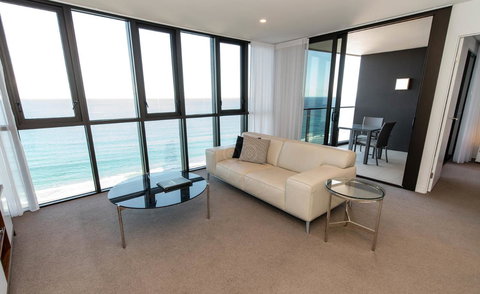 Rhapsody Resort - Official - Accommodation Gold Coast 26