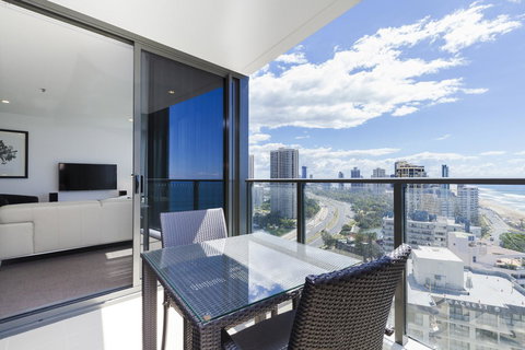 Rhapsody Resort - Official - Accommodation Gold Coast 17