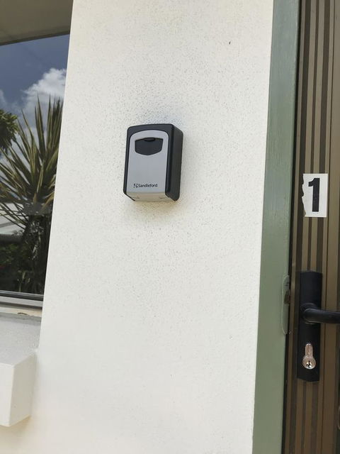 69 King Street - Gold Coast 4U 7