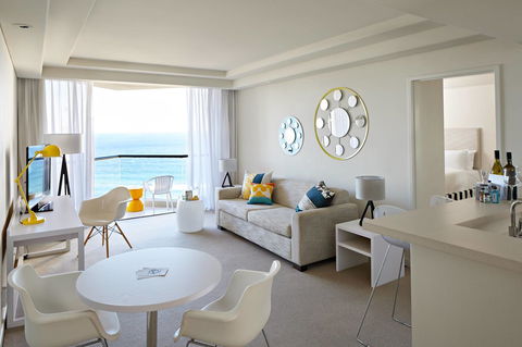 QT Gold Coast - Accommodation Gold Coast 7