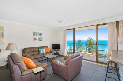 Columbia Beachfront Apartments On Rainbow Bay - Accommodation Gold Coast 39