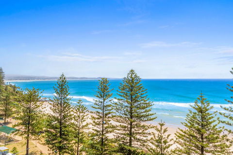 Columbia Beachfront Apartments On Rainbow Bay - Accommodation Gold Coast 25