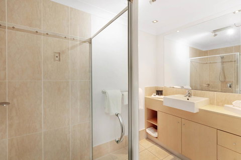 Mantra Aqueous On Port - Accommodation Gold Coast 19