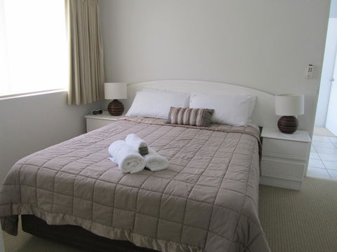 Le Beach Apartments - Gold Coast 4U 8