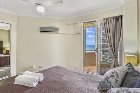APR Private SUITES MOROC By The Beach - Accommodation Gold Coast 18