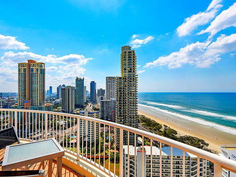 APR Private SUITES MOROC By The Beach - Accommodation Gold Coast 16
