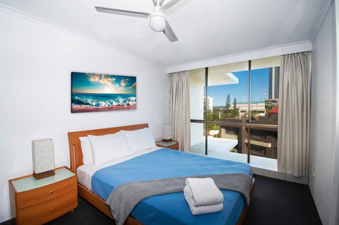 Seacrest Beachfront Apartments Surfers Paradise - Accommodation Gold Coast 10