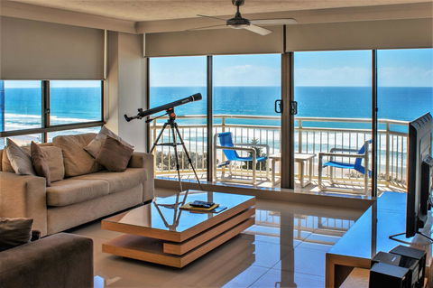 Seacrest Beachfront Apartments Surfers Paradise - Accommodation Gold Coast 30