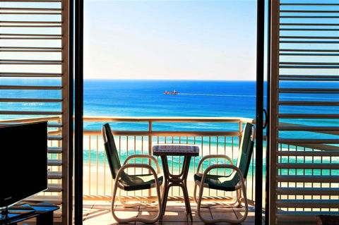 Seacrest Beachfront Apartments Surfers Paradise - Accommodation Gold Coast 29