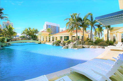 The Towers Of Chevron Renaissance - Holidays Gold Coast - Accommodation Gold Coast 7