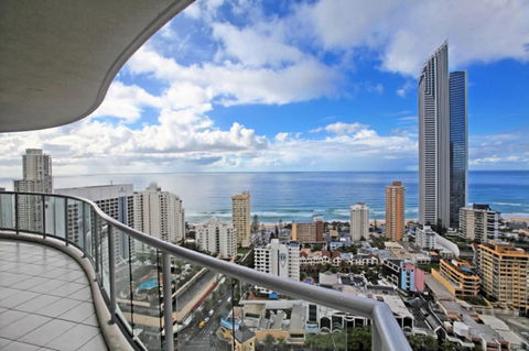 The Towers Of Chevron Renaissance - Holidays Gold Coast - Accommodation Gold Coast 36