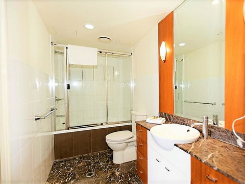 The Towers Of Chevron Renaissance - Holidays Gold Coast - Accommodation Gold Coast 35