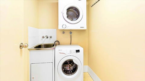 The Towers Of Chevron Renaissance - Holidays Gold Coast - Accommodation Gold Coast 34