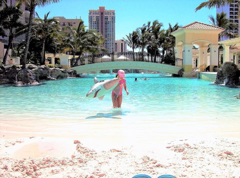 The Towers Of Chevron Renaissance - Holidays Gold Coast - Accommodation Gold Coast 1