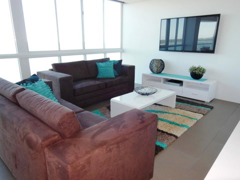 Crystal Bay On The Broadwater - Accommodation Gold Coast 39
