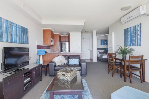 Crystal Bay On The Broadwater - Accommodation Gold Coast 36