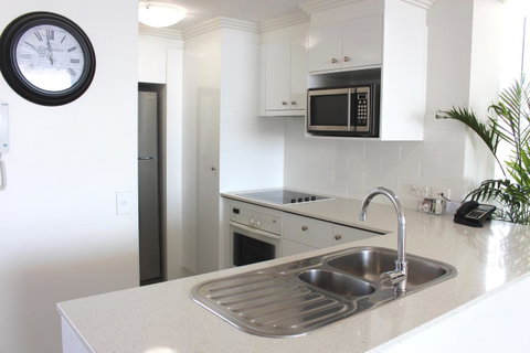 Crystal Bay On The Broadwater - Accommodation Gold Coast 15