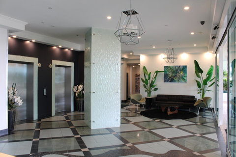 Crystal Bay On The Broadwater - Accommodation Gold Coast 6