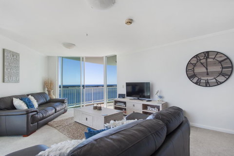 Crystal Bay On The Broadwater - Accommodation Gold Coast 38