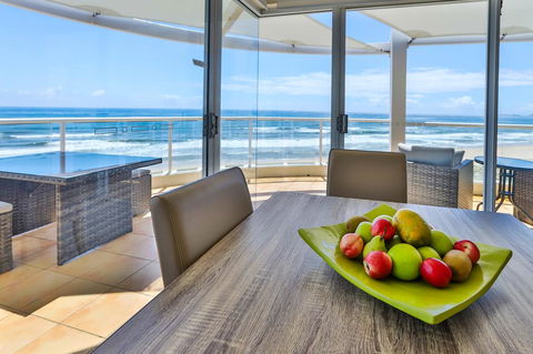 Regency On The Beach - Accommodation Gold Coast 10