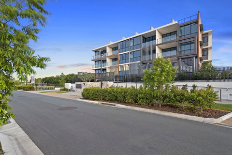 The Residences At The Peninsula - Accommodation Gold Coast 9