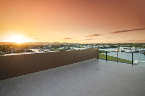 The Residences At The Peninsula - Accommodation Gold Coast 2