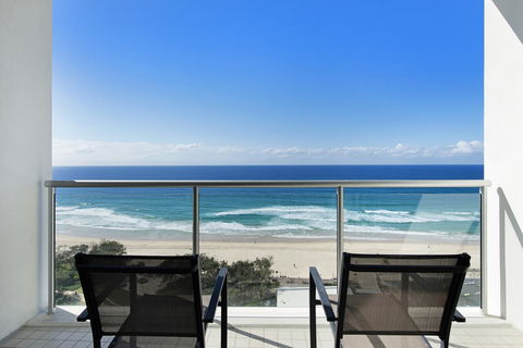 ULTIQA Air On Broadbeach - Accommodation Gold Coast 12