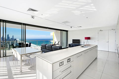 ULTIQA Air On Broadbeach - Accommodation Gold Coast 21
