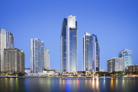 Mantra Circle On Cavill - Accommodation Gold Coast 0