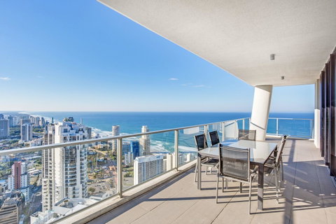 Mantra Circle On Cavill - Accommodation Gold Coast 10