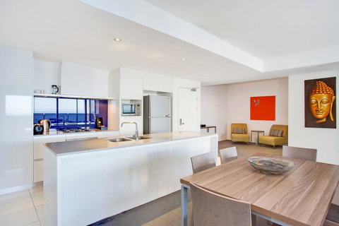 Mantra Circle On Cavill - Accommodation Gold Coast 11